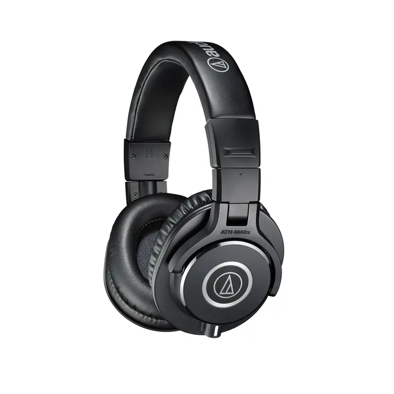Audio-Technica Ath-M40X Professional Studio Monitoring Headphones 1