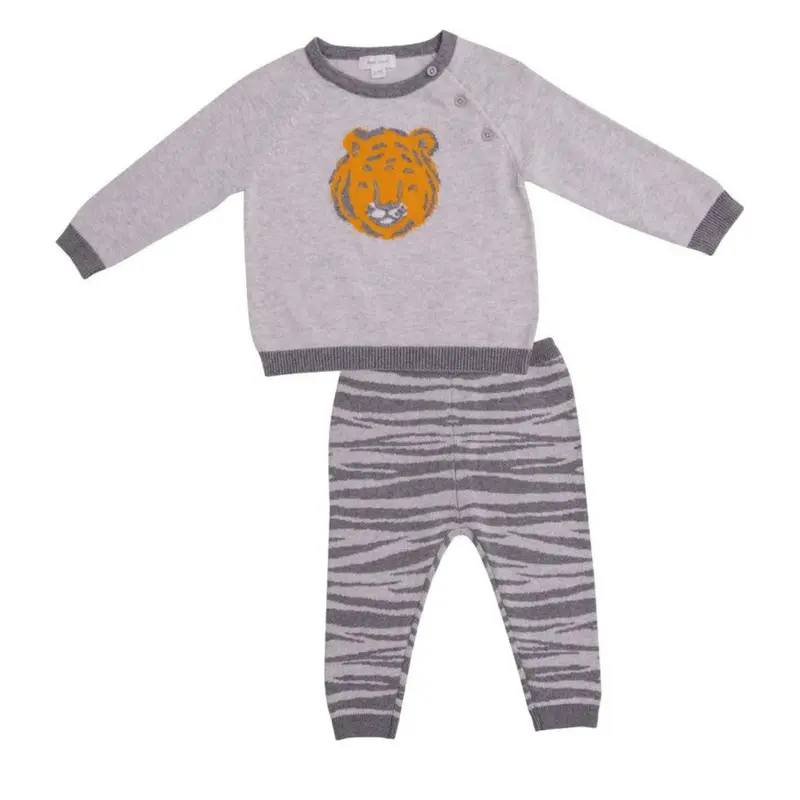 Baby Tiger Print Sweater Set – Playful Organic Knit Ensemble 1