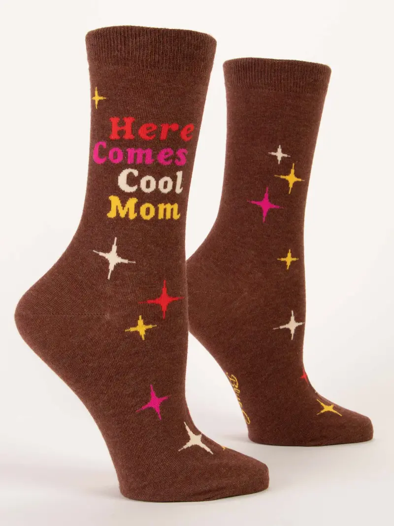 Blue Q Women'S Crew Socks – 'Here Comes Cool Mom' Confident Parent Vibe 1