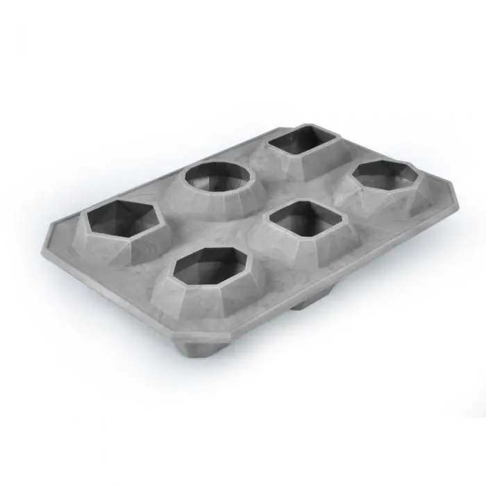 Gemstone-Shaped Silicone Ice Cube Mold – Fred 1