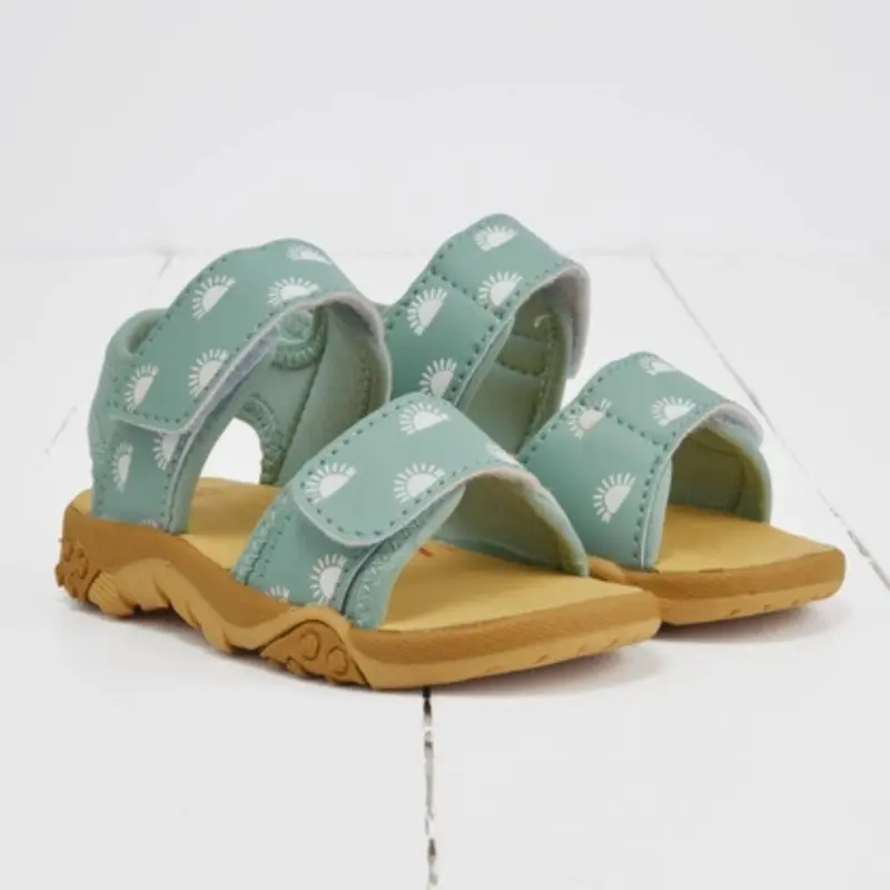Grass & Air Colour-Changing Sandals In Pistachio 1