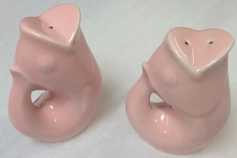 Gurgle Pot Soft Pink Salt And Pepper Set 1