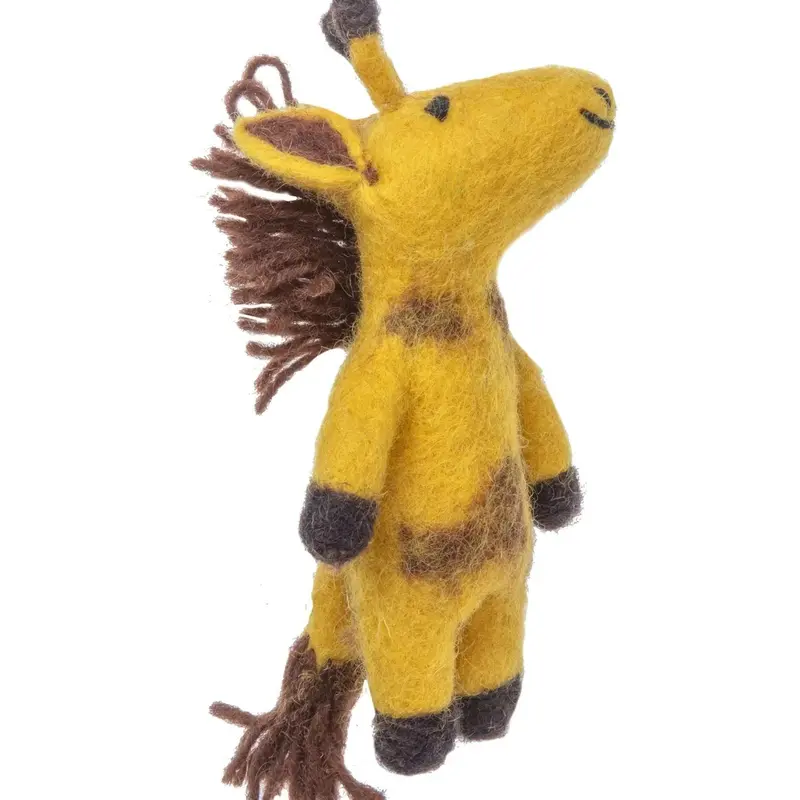 Handcrafted Felt Giraffe Finger Puppet For Kids 1