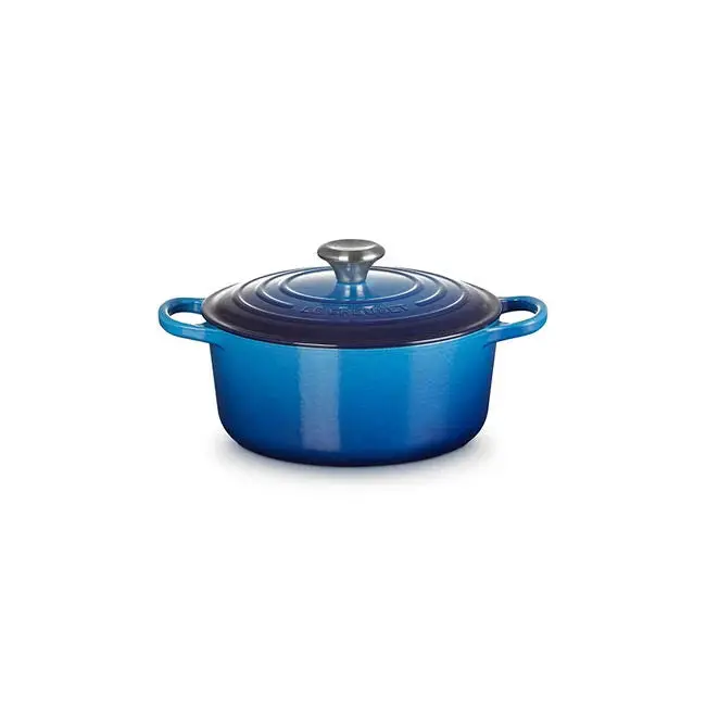 Le Creuset Classic Round 4.5-Quart Enameled Dutch Oven 1