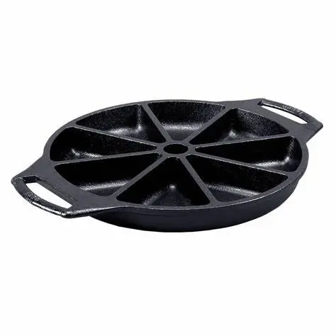 Lodge Cast Iron Wedge-Shaped Baking Pan 1