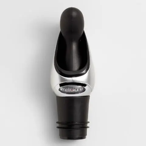 Metrokane Velvet-Finish Pour-And-Stop Wine Spout 1
