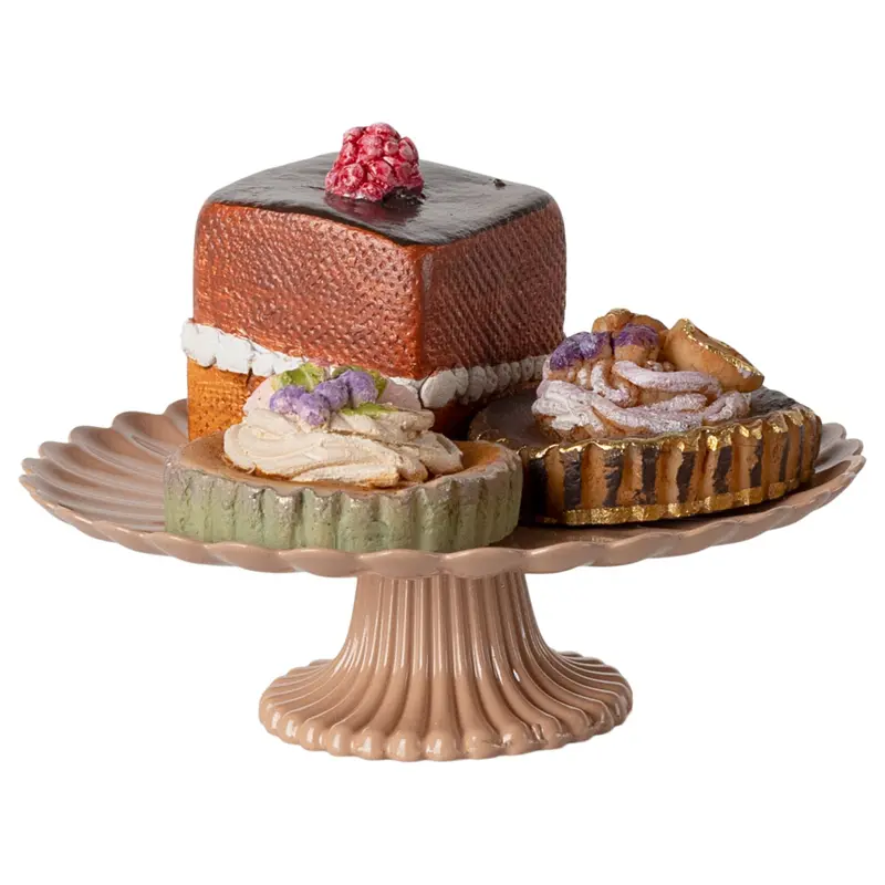 Mini Cake And Stand Set – Charming Dollhouse Or Display Piece 1