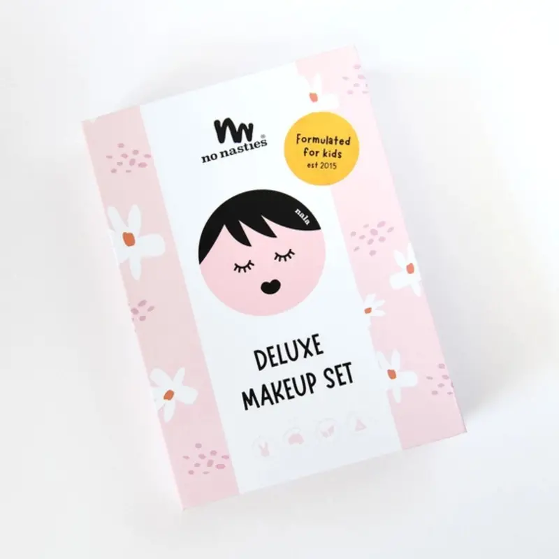 Naturally Formulated Pressed Powder Makeup Set For Kids 1