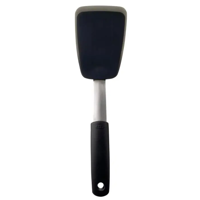 Oxo Silicone-Coated Flexible Turner – Heat-Resistant Spatula 1