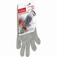 Trudeau Cut-Resistant Kitchen Glove 1
