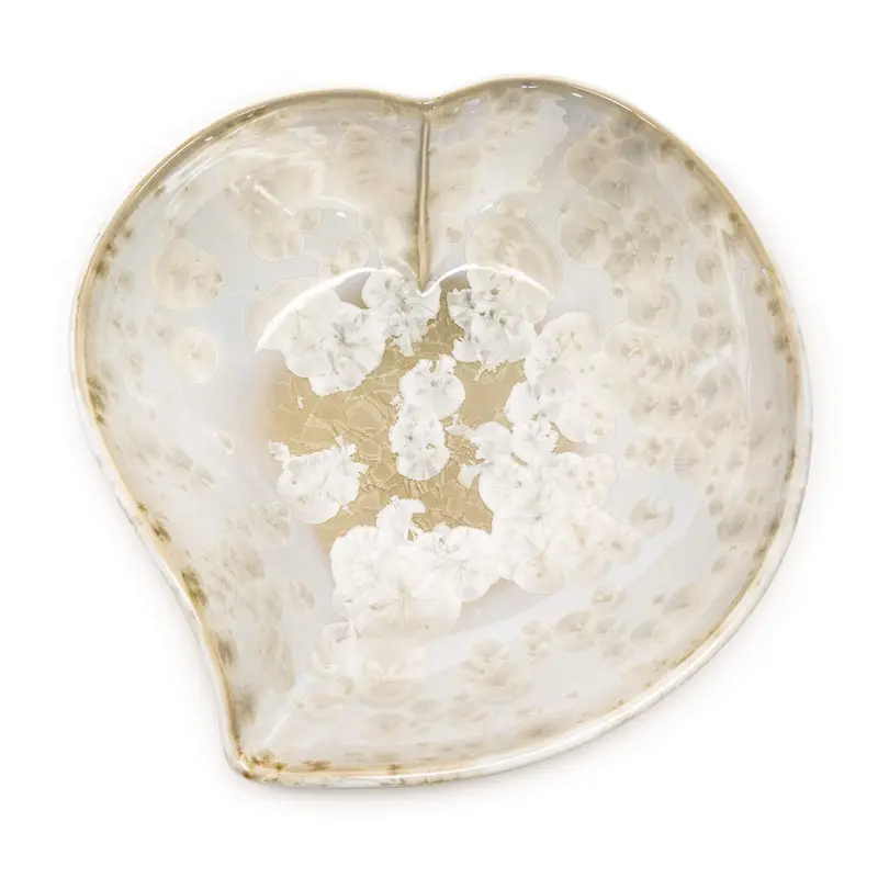 Twist-Design Crystalline Heart-Shaped Serving Bowl 8