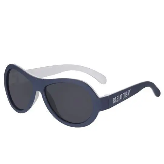 Two-Tone Aviator Sunglasses – Retro Metal Frame 1
