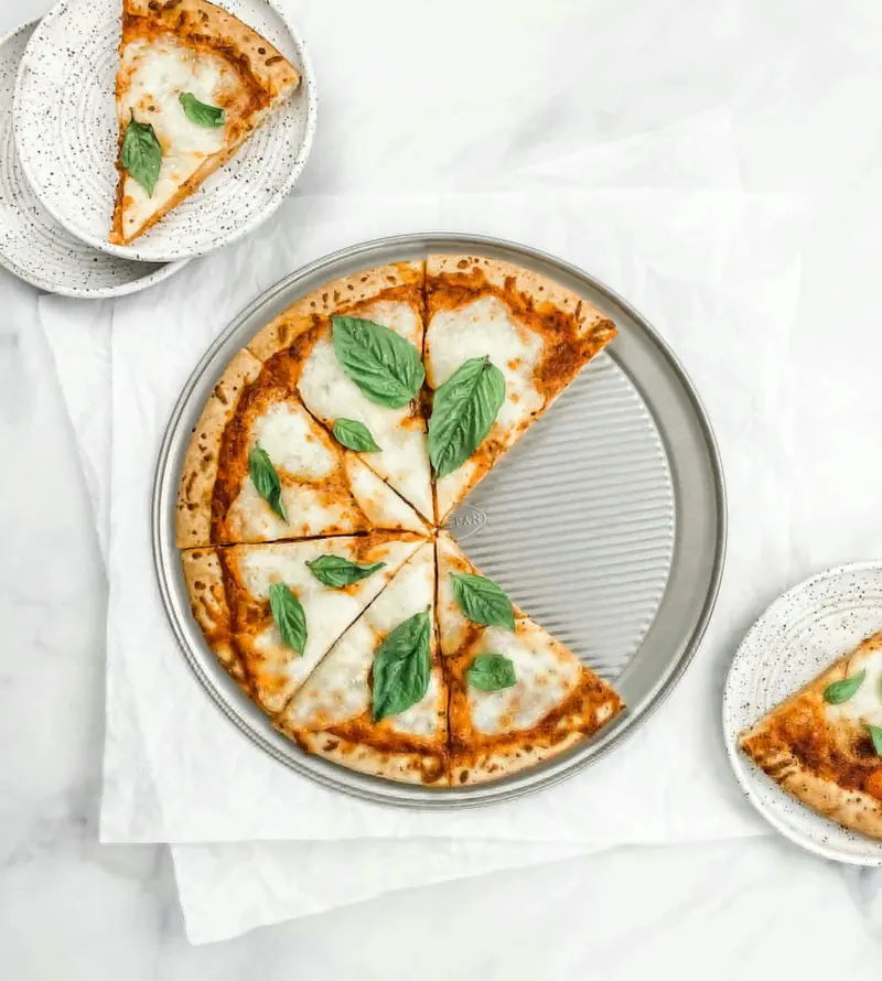 Usa Pan 12-Inch Perforated Pizza Pan With Rim 1