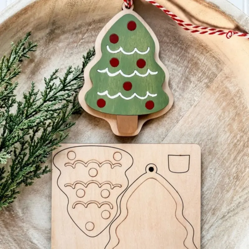 Wooden Pop-Out Christmas Tree Ornament Kit 1
